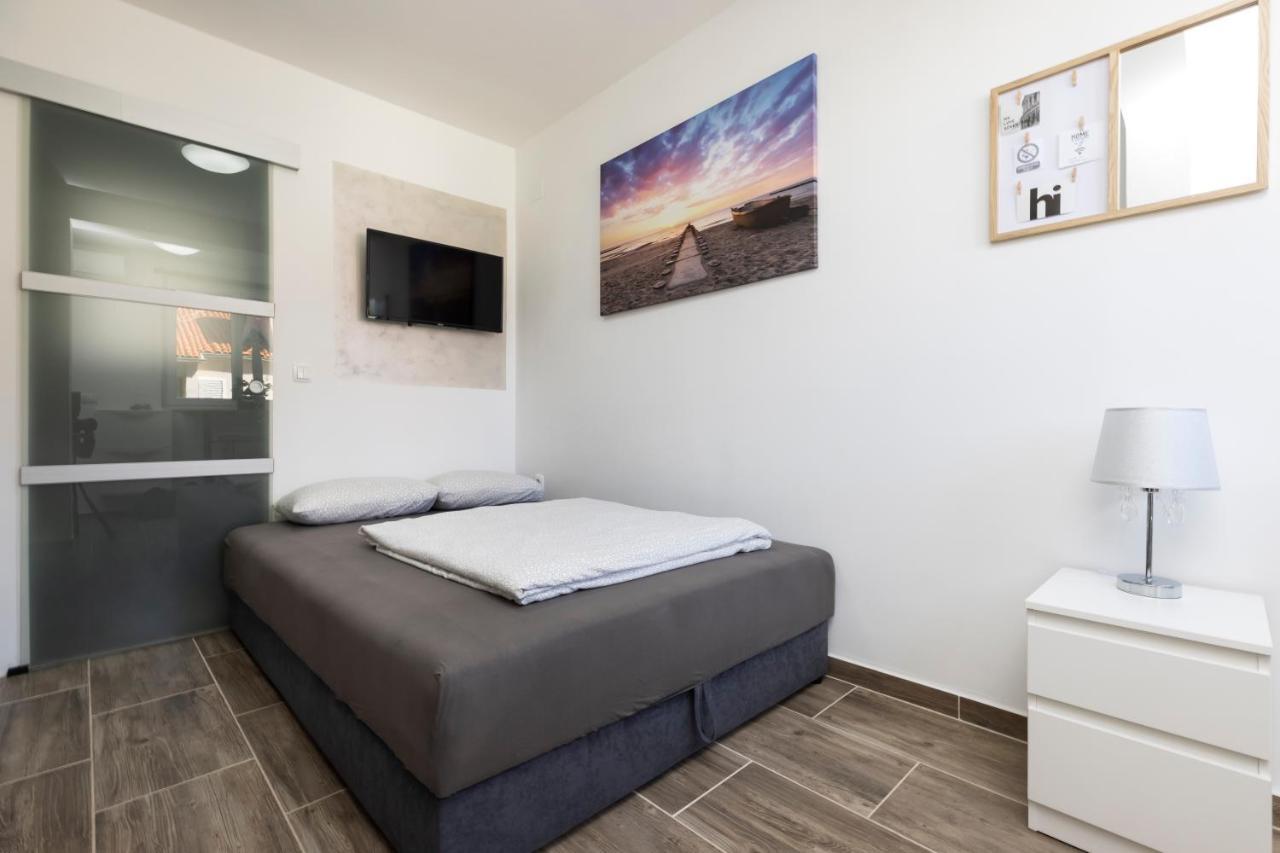 Studio Apartment Pinetree - Mali Lošinj Eksteriør bilde